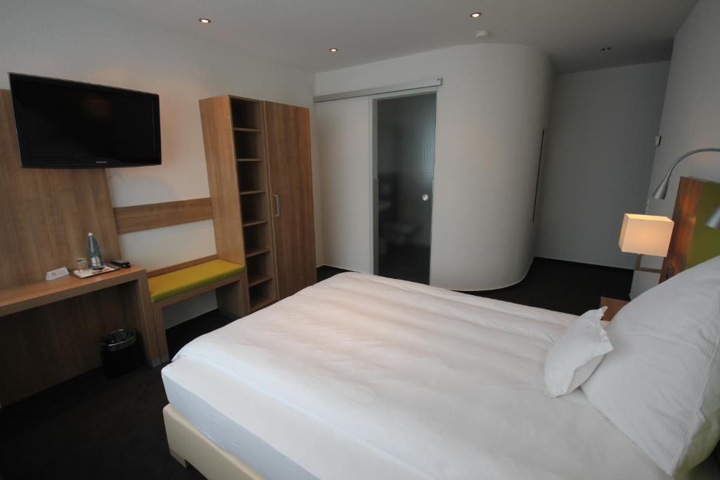 Hotel Go2Bed Weil Am Rhein - Basel Quarto foto