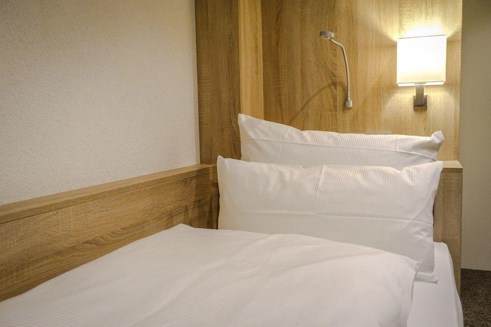 Hotel Go2Bed Weil Am Rhein - Basel Exterior foto